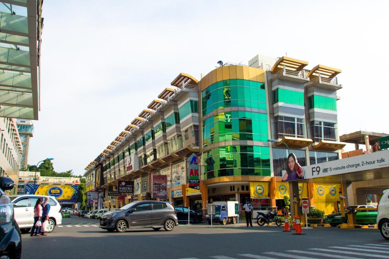 Ak Hotel Nagoya Hill Batam Exterior photo