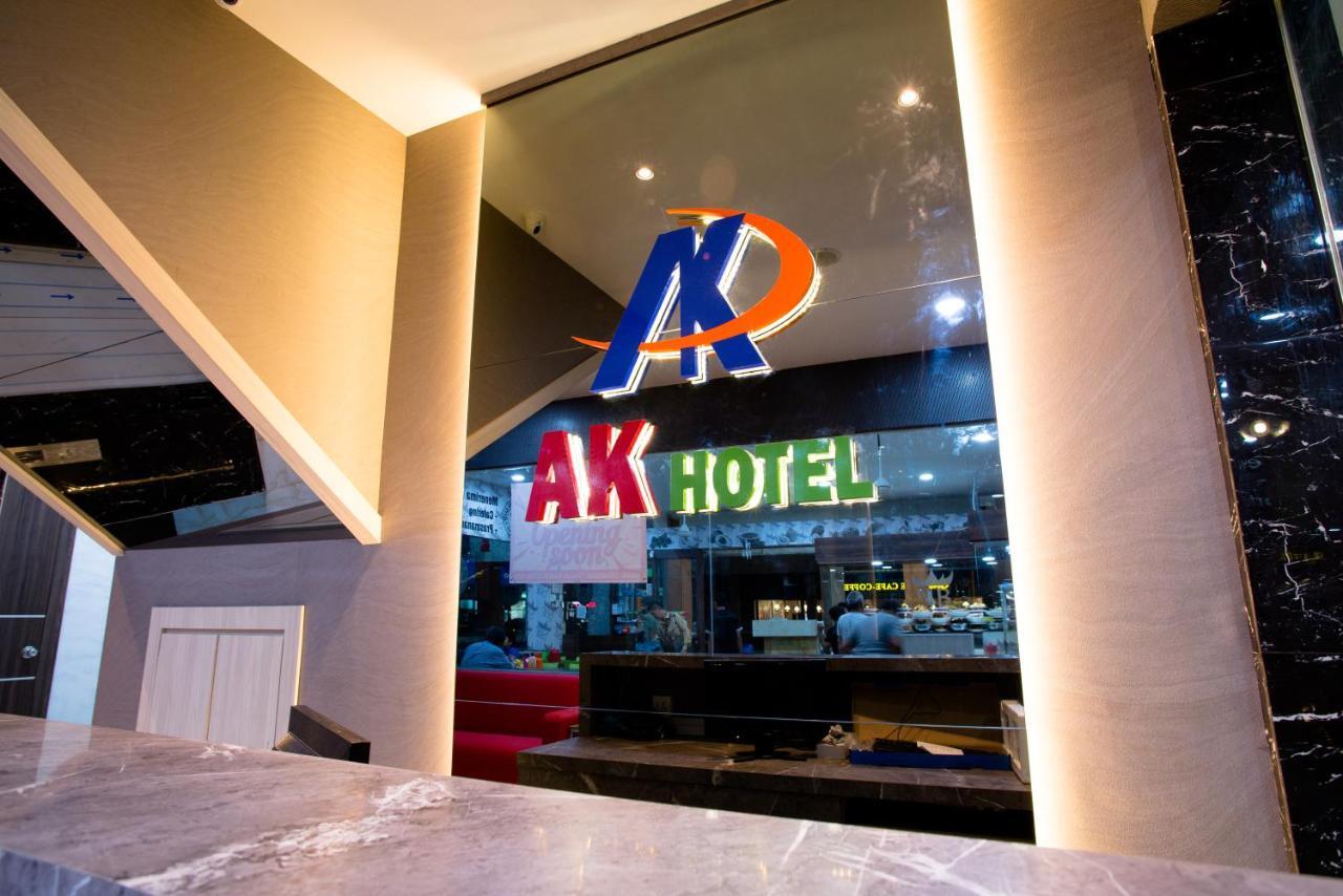 Ak Hotel Nagoya Hill Batam Exterior photo